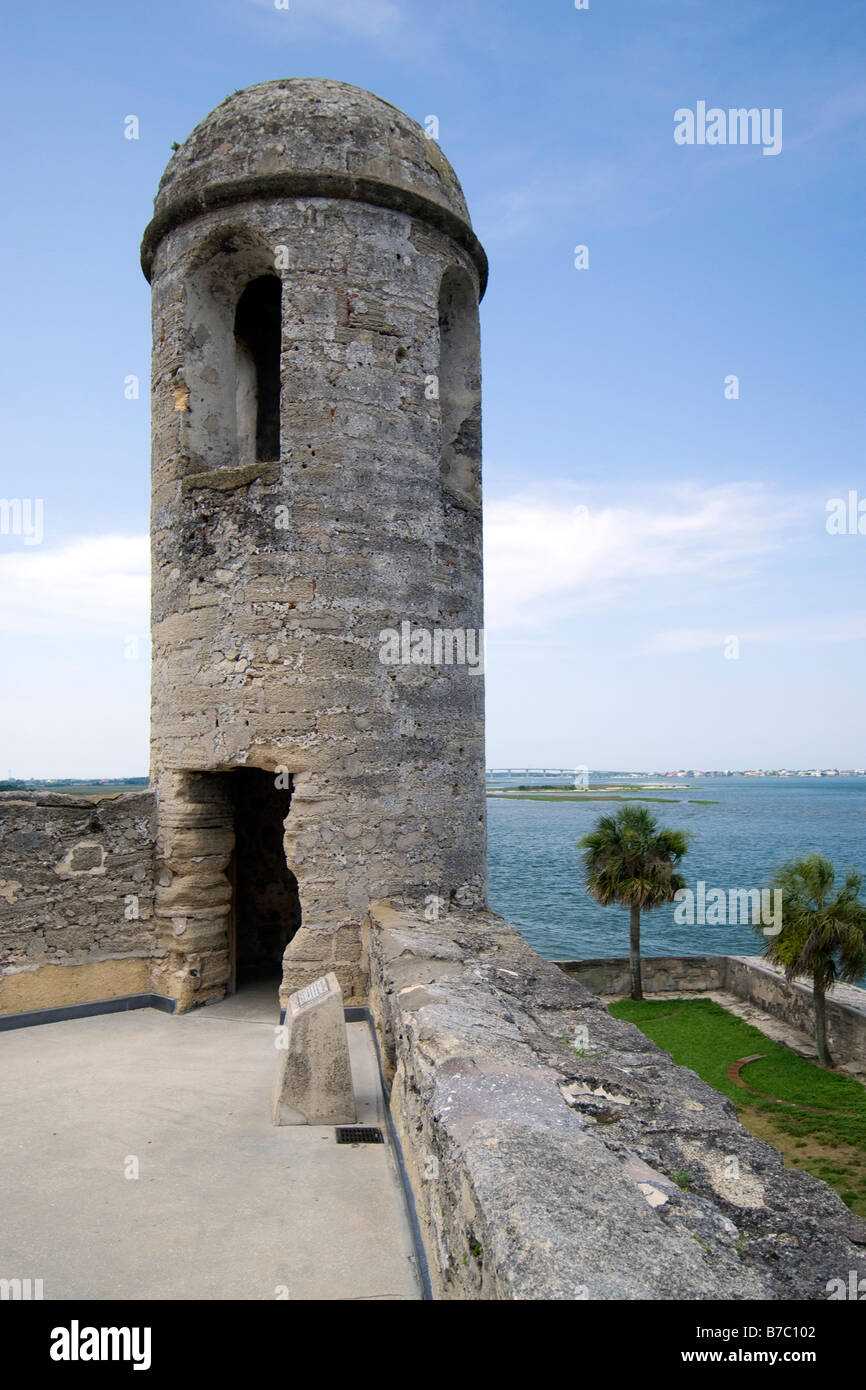 Une sentinelle tower Castillo de San Marcos se trouve le long de la rivière Matanzas à Saint Augustine, en Floride. Le fort est un Monument National Banque D'Images