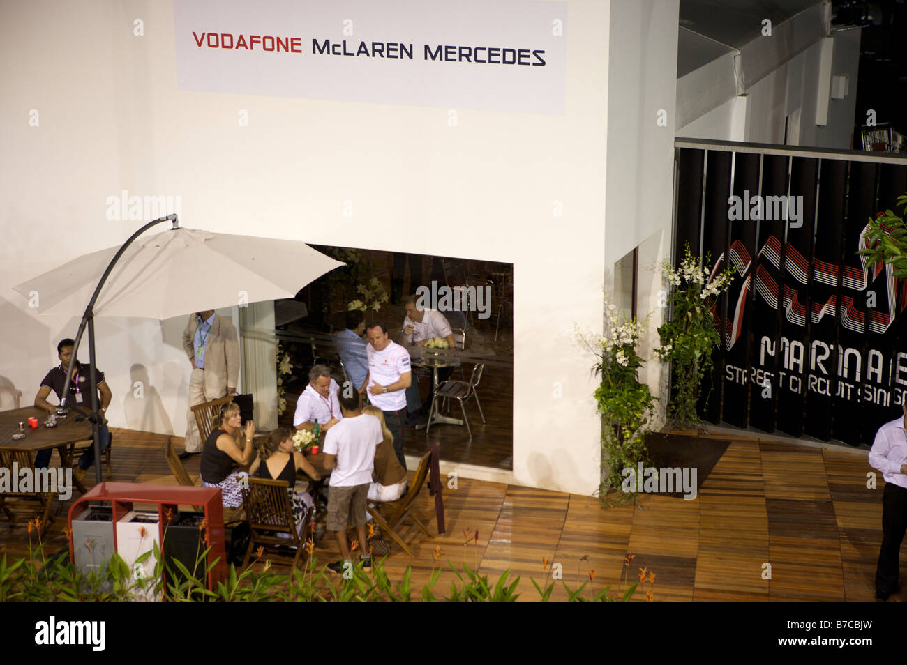 Centre d'accueil de l'équipe McLaren F1 Grand Prix de Singapour Nicholas Hamilton Banque D'Images