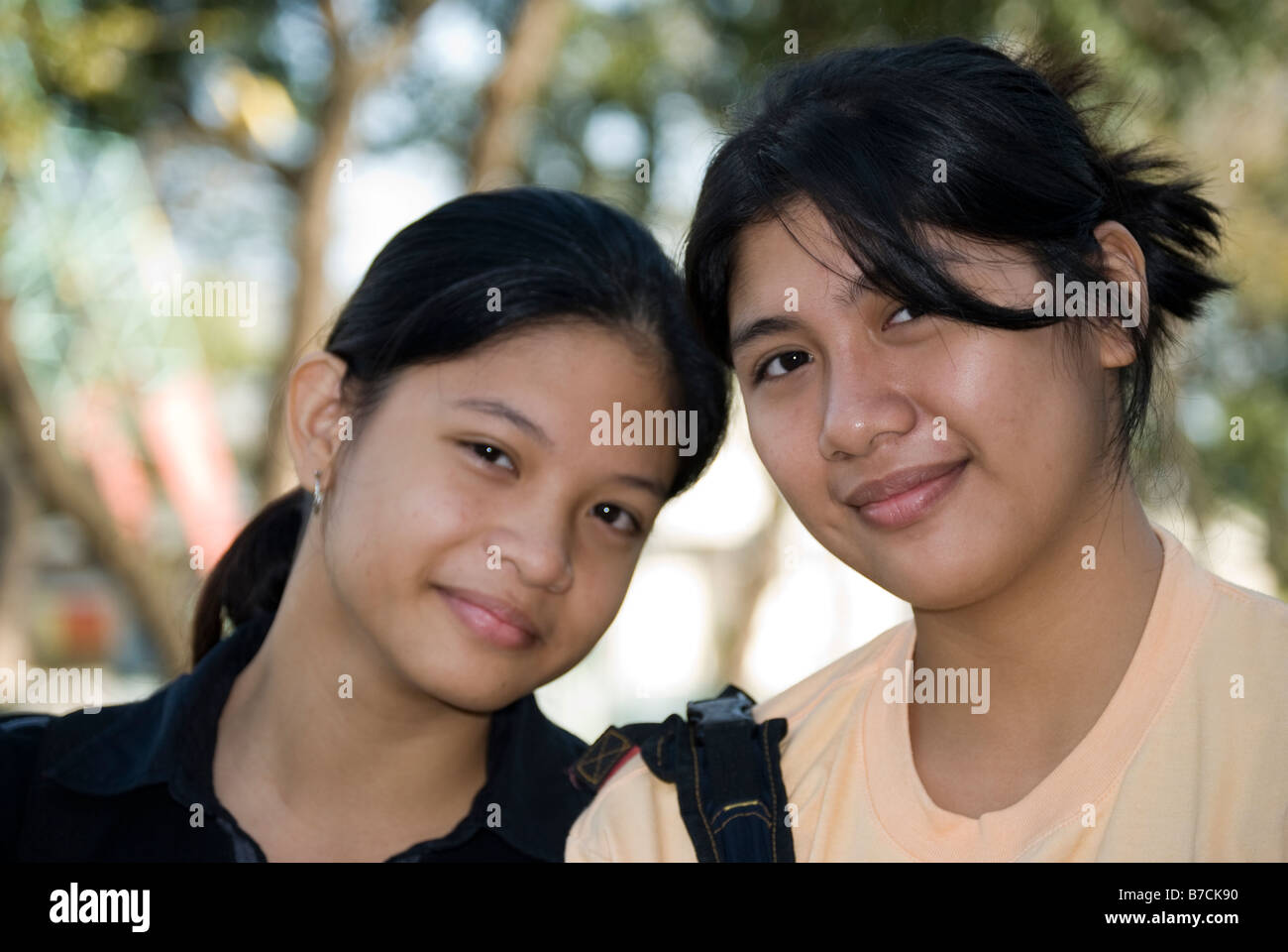 Teenage Girls philippin, Fort San Pedro, Cebu City, Cebu, Visayas, Philippines Banque D'Images