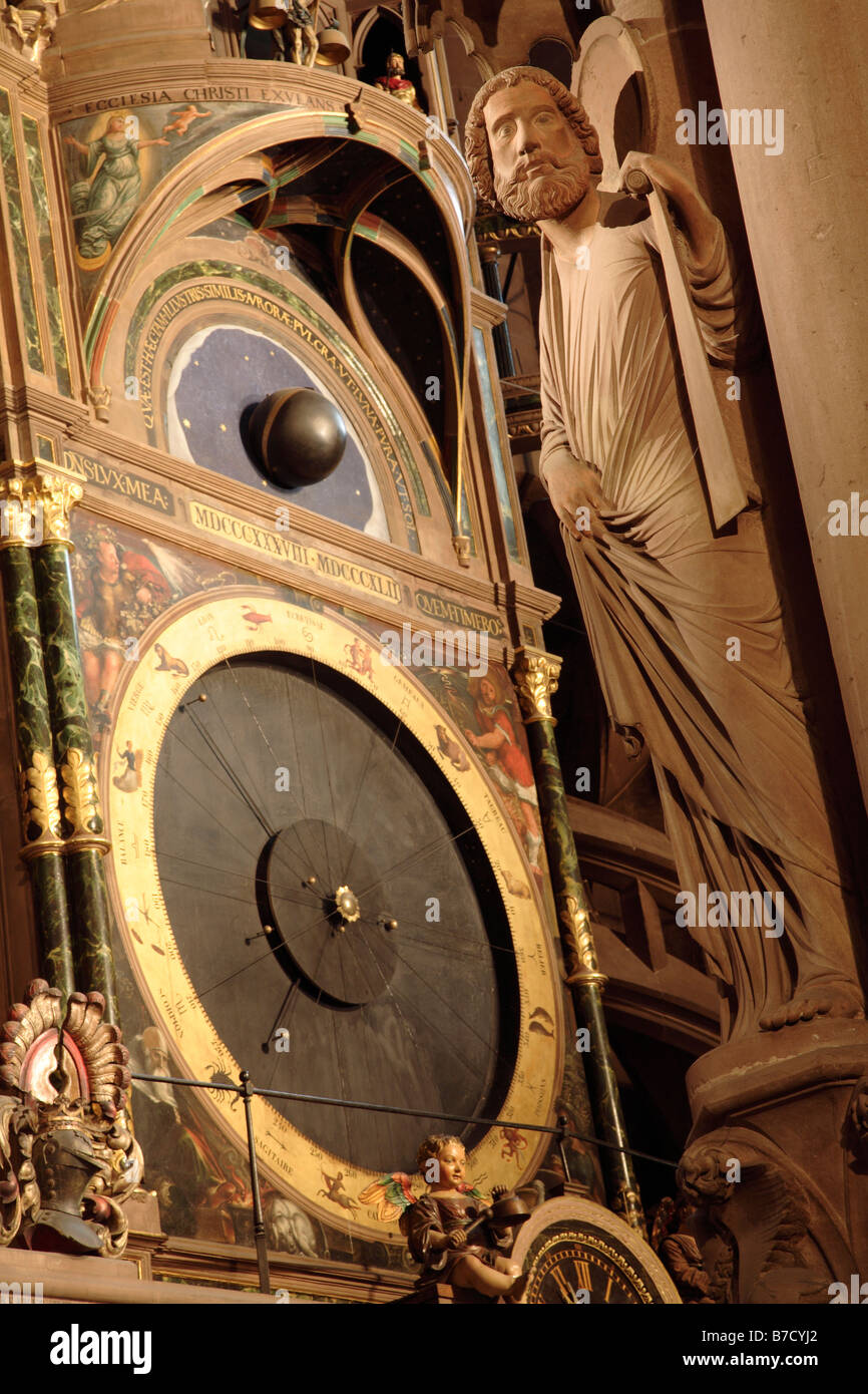 Horloge astronomique DE LA CATHÉDRALE DE NOTRE DAME STRASBOURG Banque D'Images