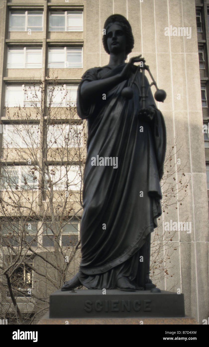 Sculpture de la science sur HOLBORN VIADUCT, London EC1 Banque D'Images