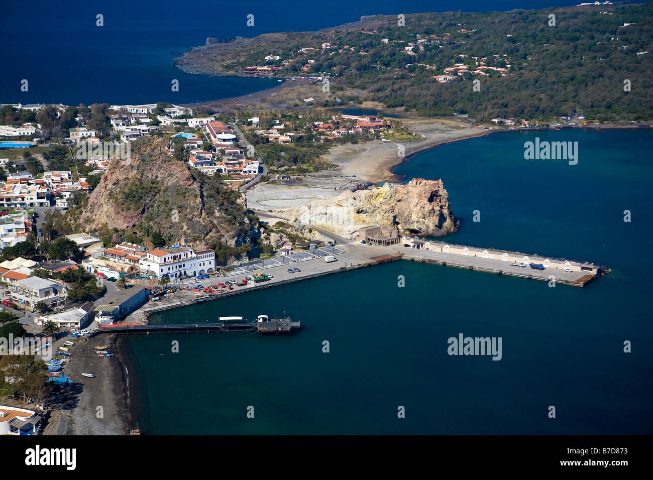 Vue aérienne, l'île de Vulcano, Iles Eoliennes, Sicile, Italie Photo — free download
