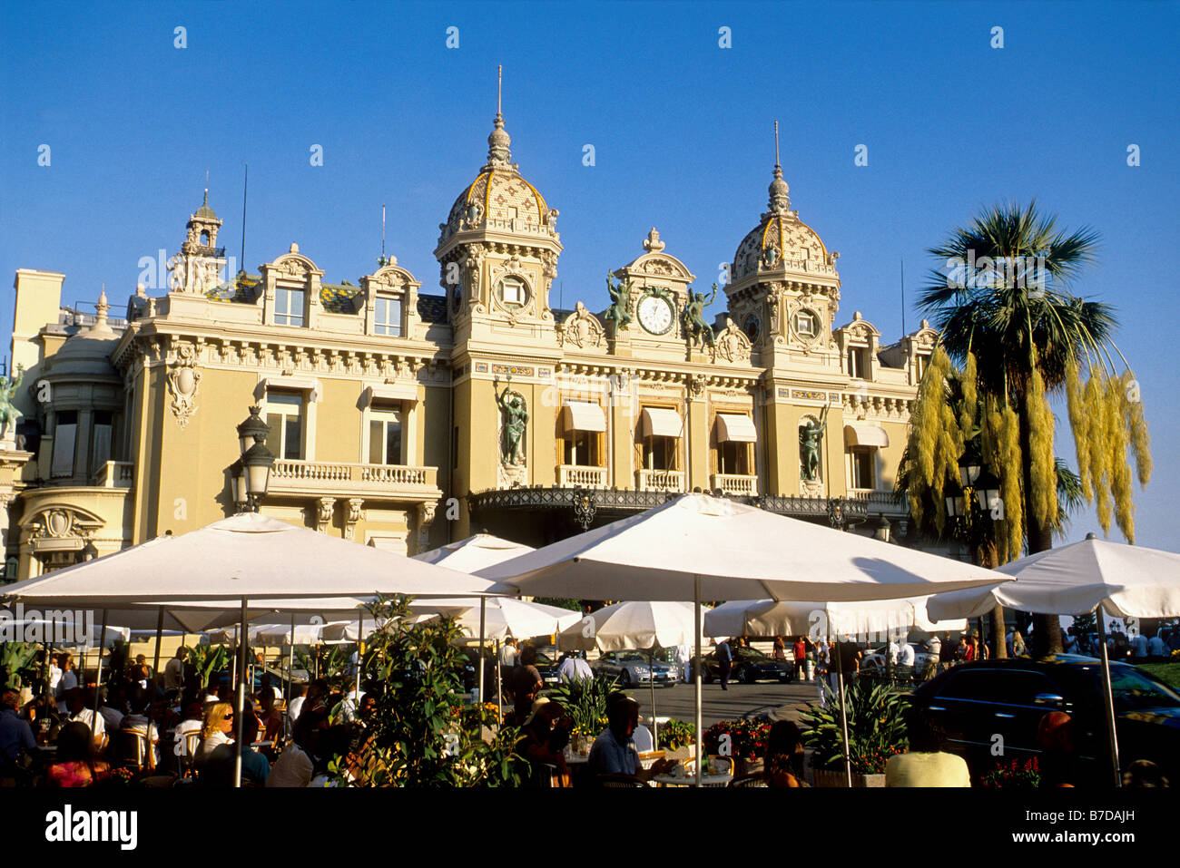 Bar en plein air dans le casino de Monte Carlo square Banque D'Images