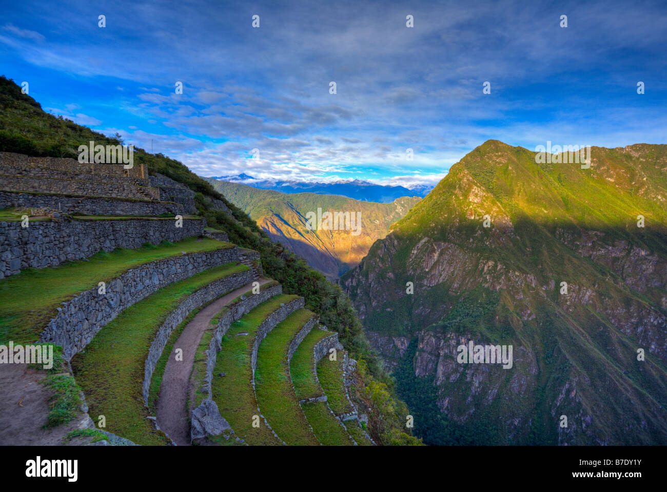 Terrasses à Machu Picchu Pérou image HDR Banque D'Images