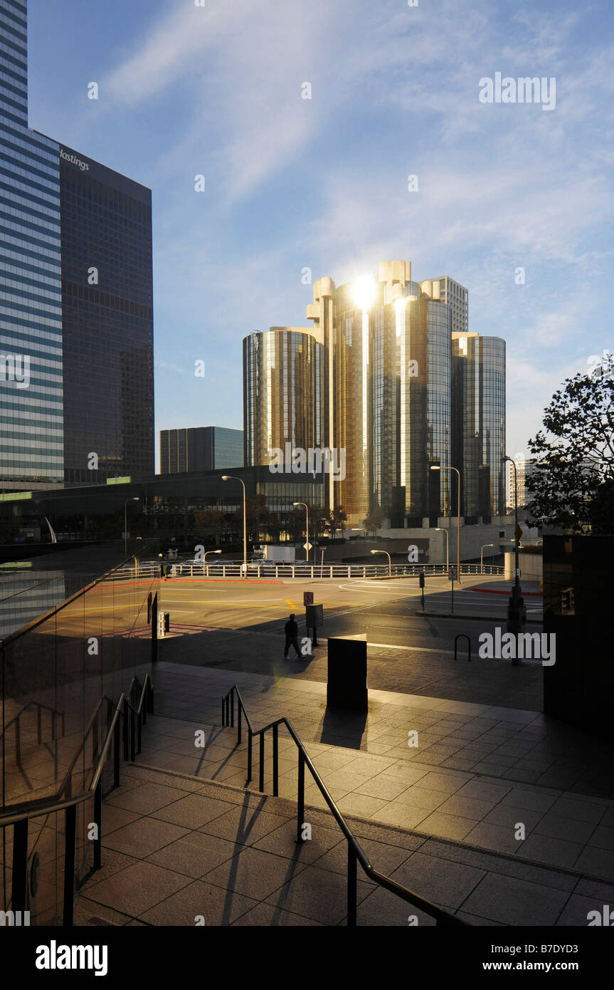 Flare soleil off The Westin Bonaventure Hotel dans le centre-ville de Los Angeles en Californie Banque D'Images