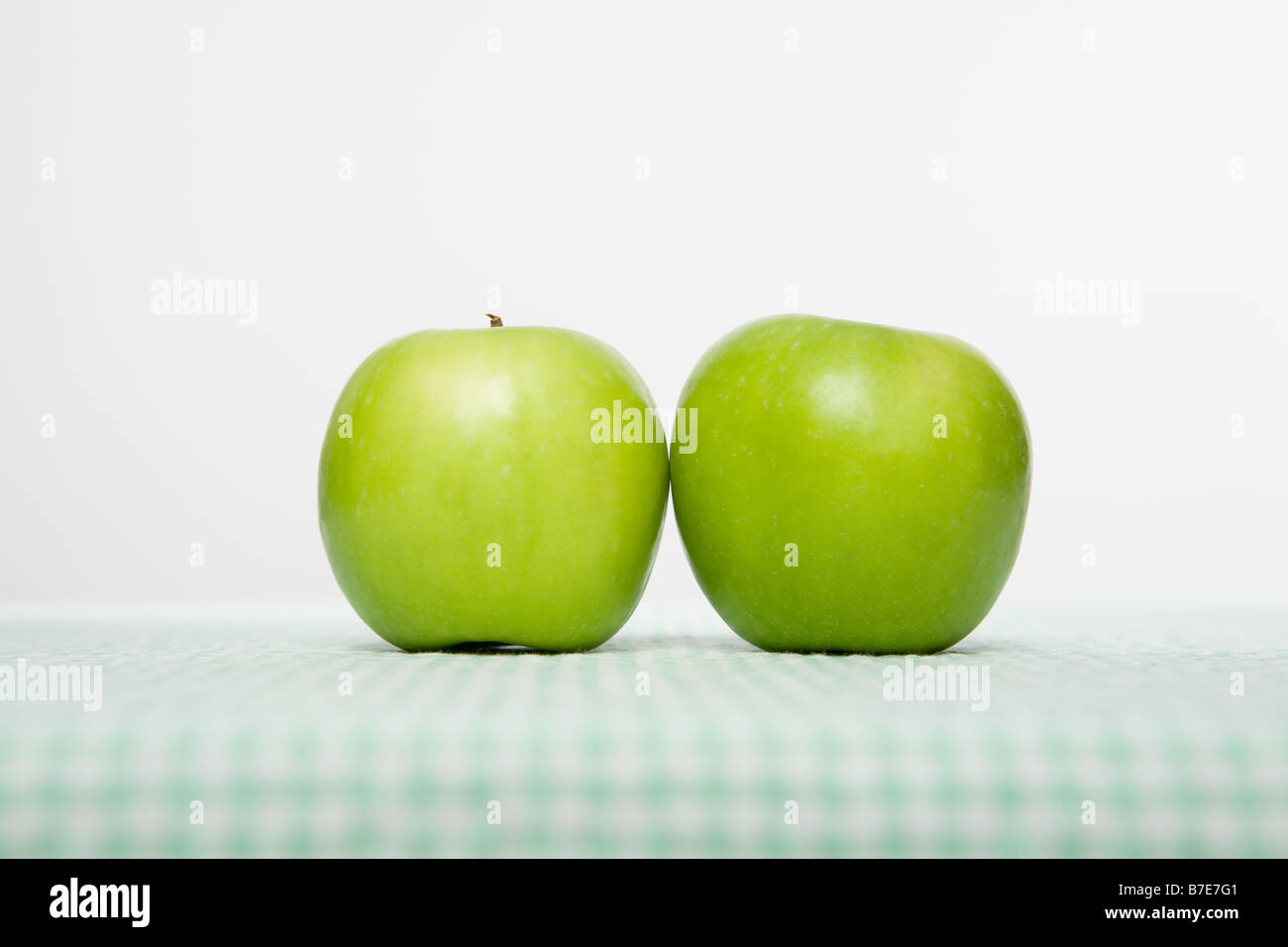 Deux pommes Banque D'Images