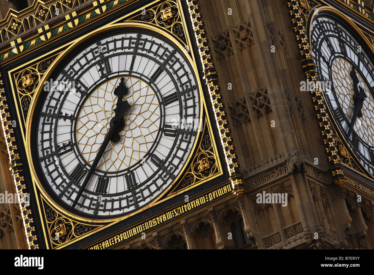 Détail de l'horloge de la Tour Elizabeth, Big Ben, chambres du Parlement Londres Royaume-Uni Banque D'Images