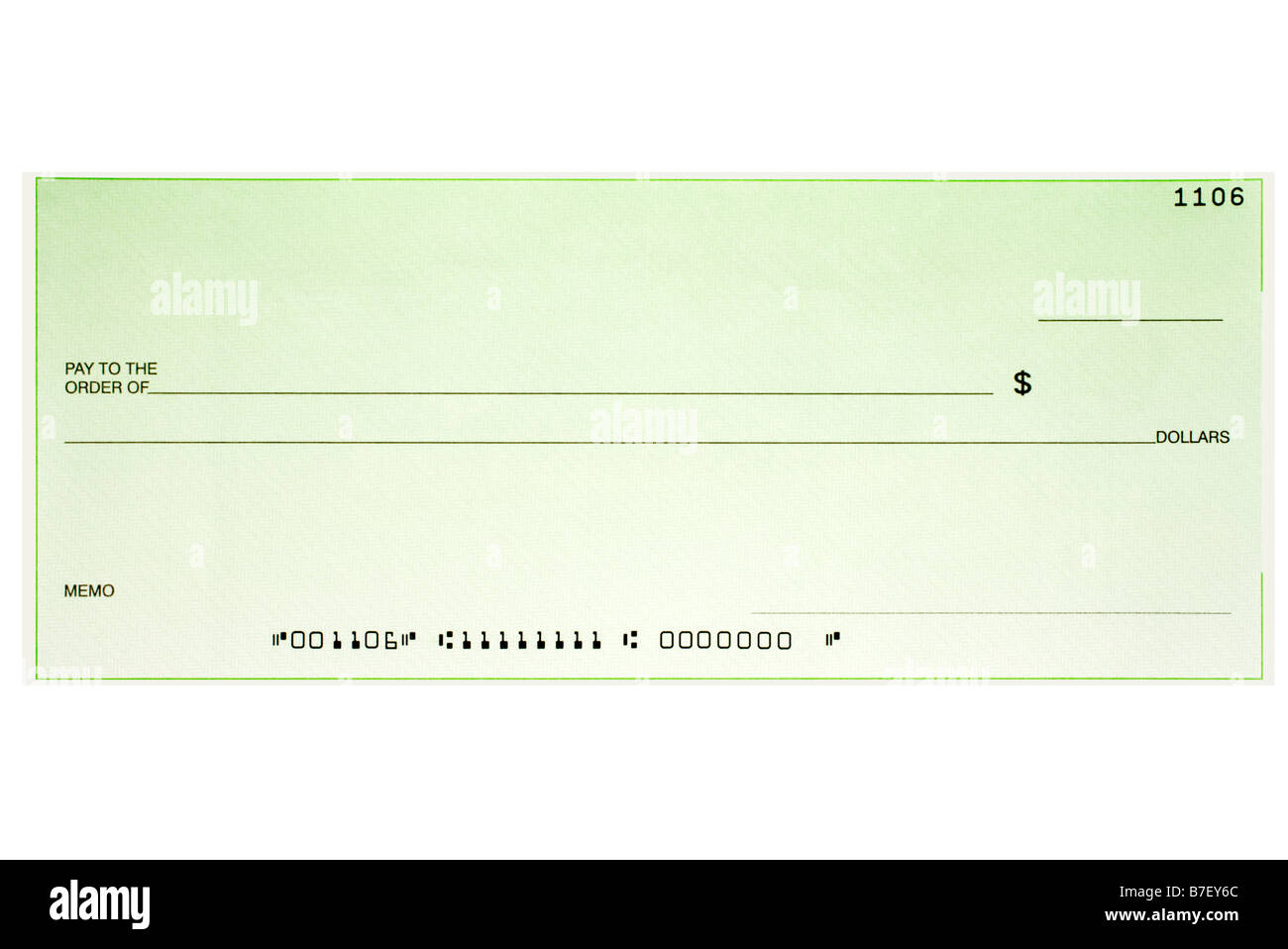 Un chèque d'entreprise verte vierge tiré tout droit. Les numéros de compte sont modifiés. Banque D'Images