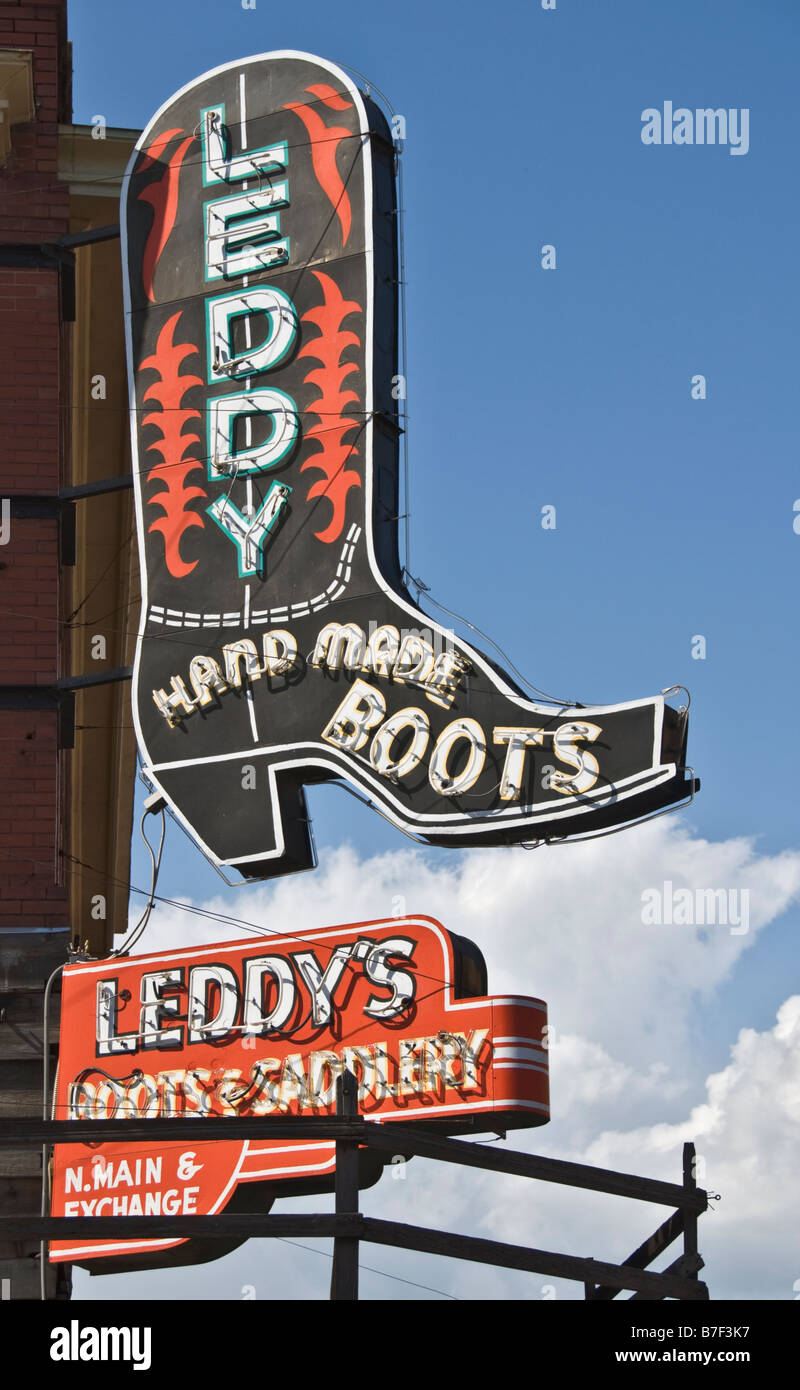 Texas Fort Worth Stockyards National Historic District Leddy cowboy boot sign Banque D'Images