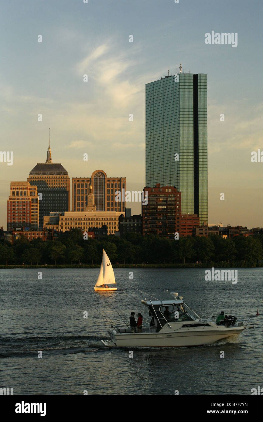Hancock Tower, Charles River, Boston, Massachusetts, USA Banque D'Images
