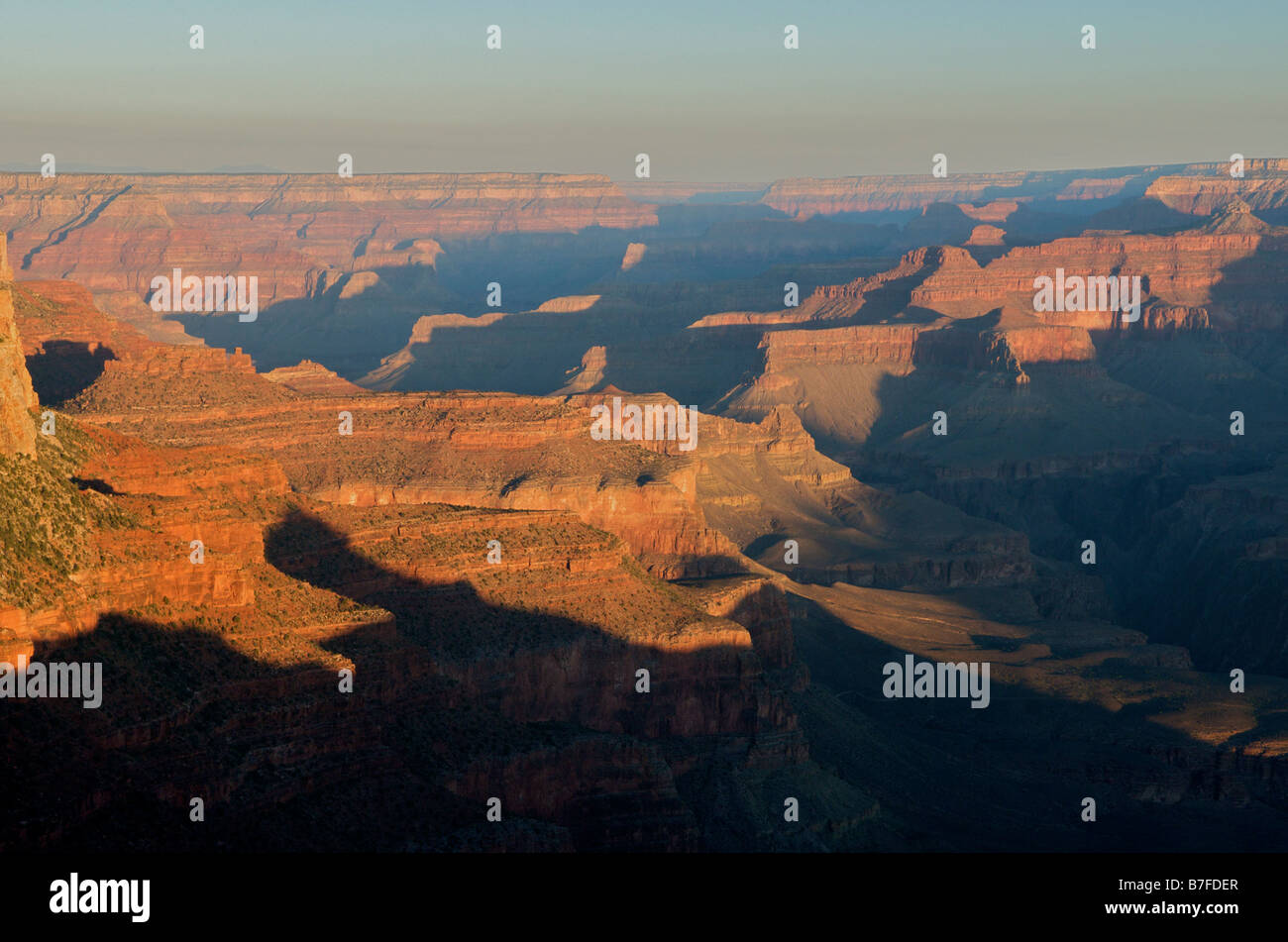 Lever du soleil à partir de la rive sud du Grand Canyon Arizona USA Banque D'Images