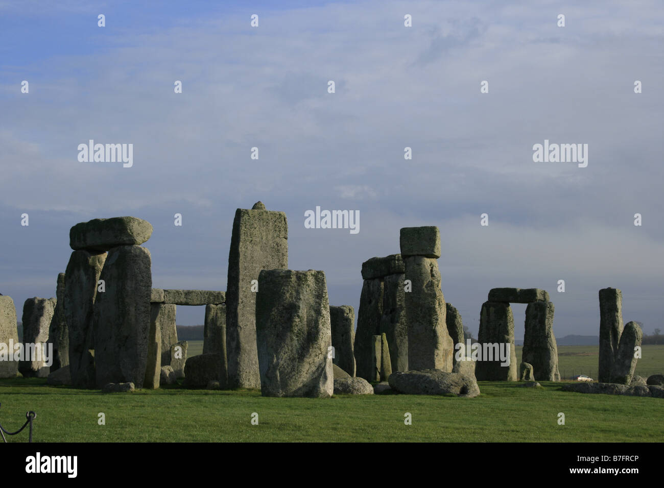 Fermer la vue du site préhistorique de Stonehenge dans le Wiltshire Banque D'Images