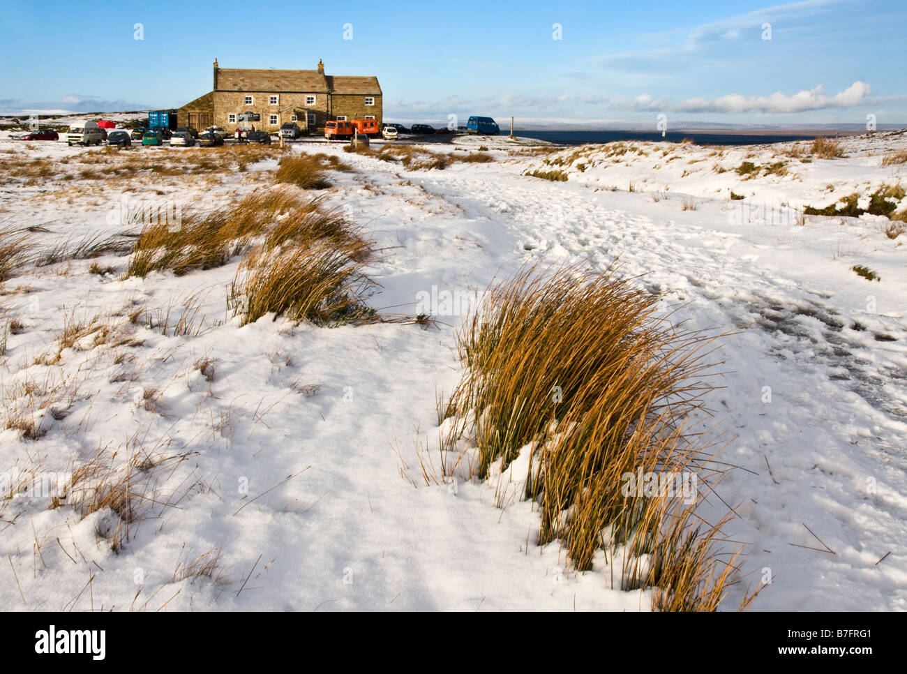 Tan Hill Inn dans le Yorkshire Dales, photographié à partir de la Pennine Way Sentier national. Banque D'Images