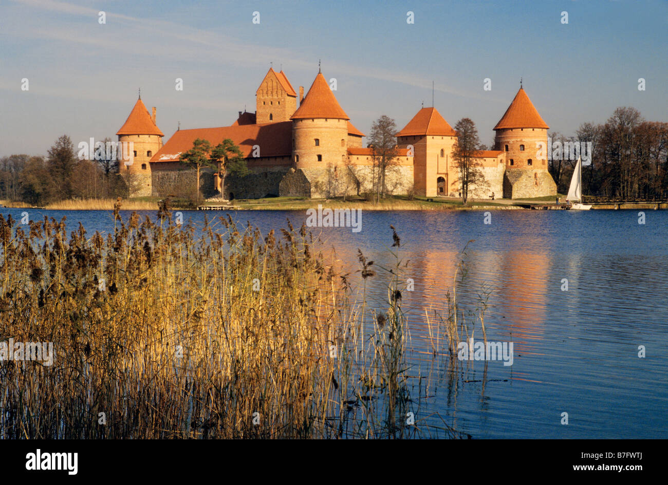 Château de l'île au lac Galve à Trakai en Lituanie Banque D'Images