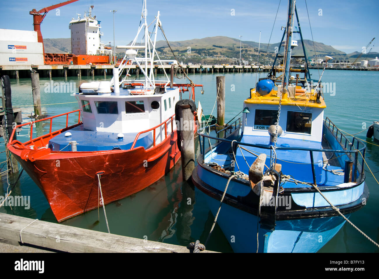 Bateaux de pêche commerciale, Lyttelton Harbour, Lyttelton, la péninsule de Banks, Canterbury, Nouvelle-Zélande Banque D'Images