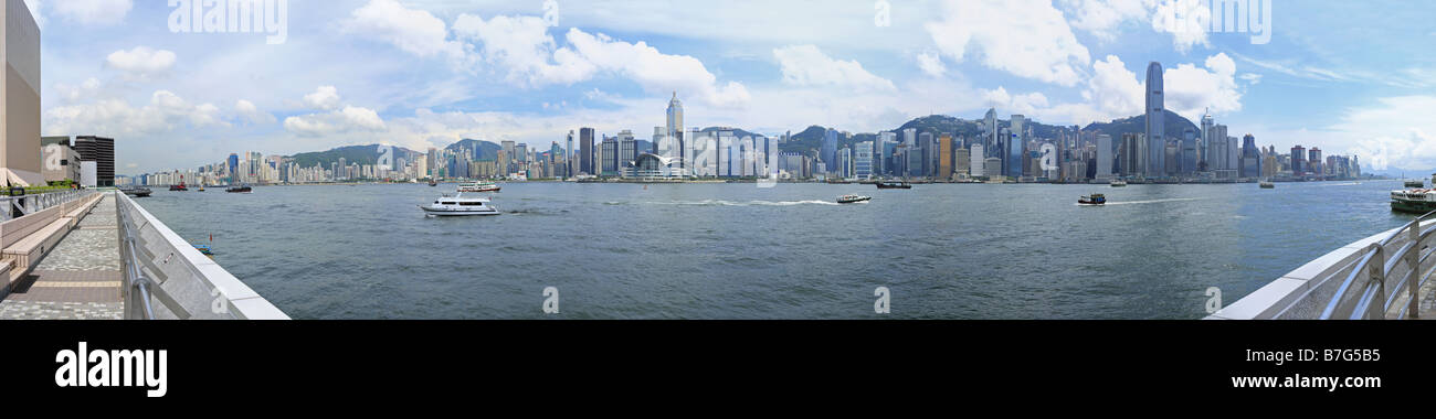 Vue panoramique Croix Victoria Harbour Hong Kong Chine Skyline Banque D'Images