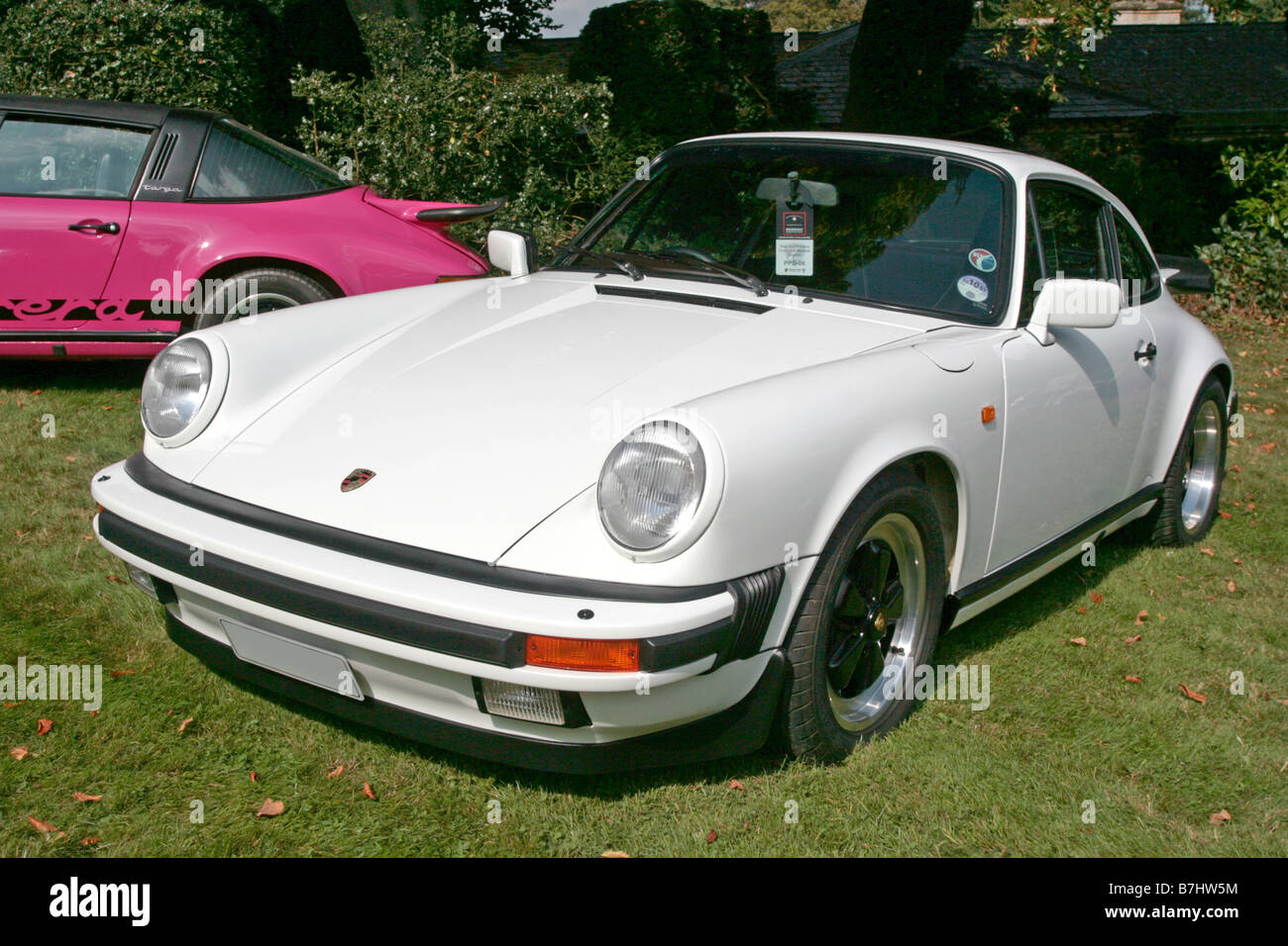 La Porsche 911 est une voiture de sport faite par Porsche AG de Stuttgart, en Allemagne. Banque D'Images
