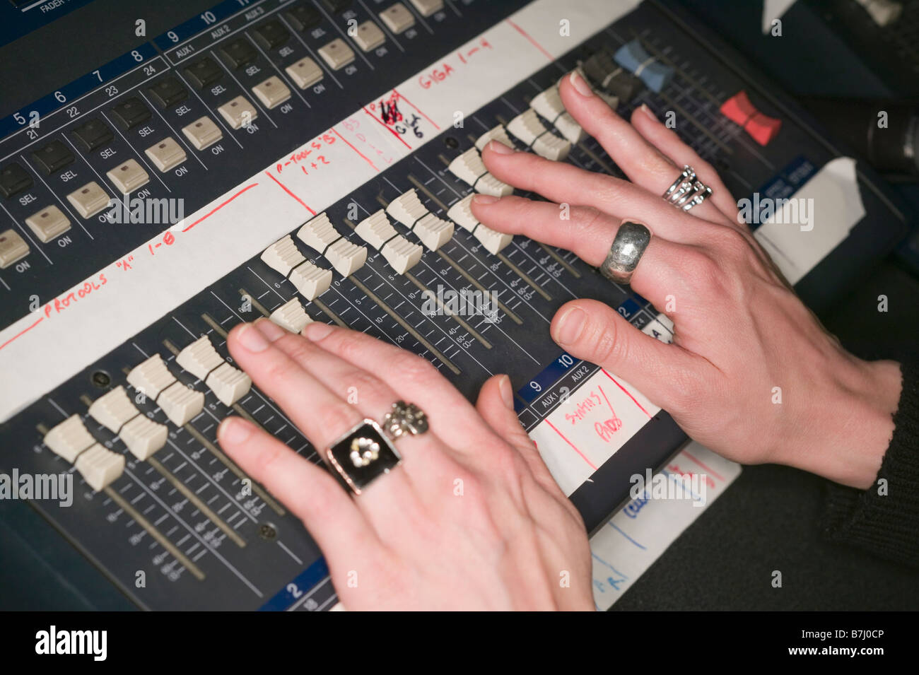 Unité de réglage du son, C.-B. Banque D'Images