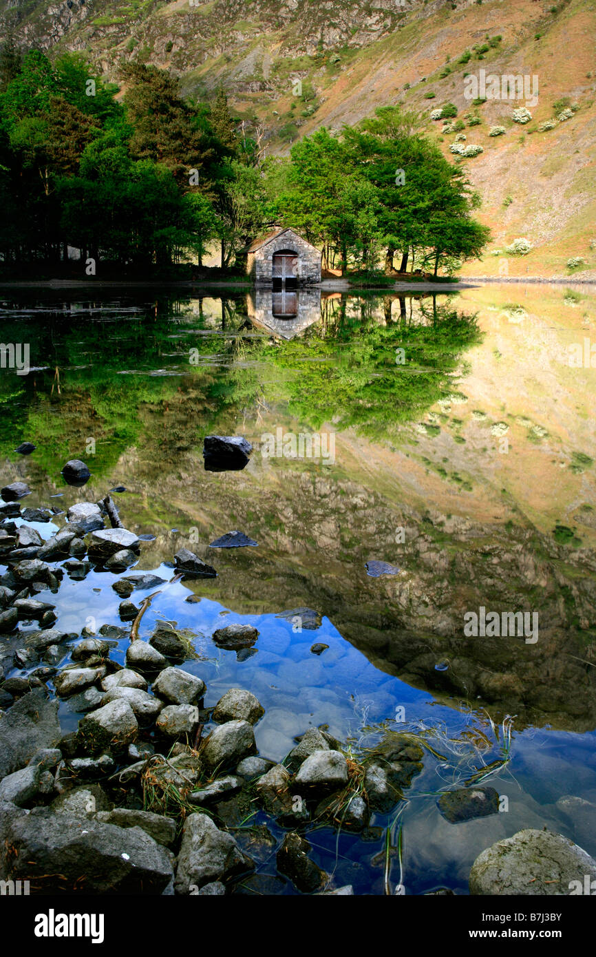 Photographie prise à la réflexion des eaux usées dans le Lake District Banque D'Images