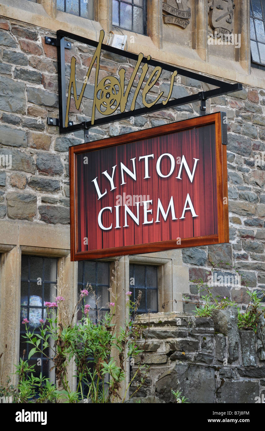Le signe extérieur de l'industrie du cinéma dans la ville de Lynton dans le Nord du Devon England UK Banque D'Images