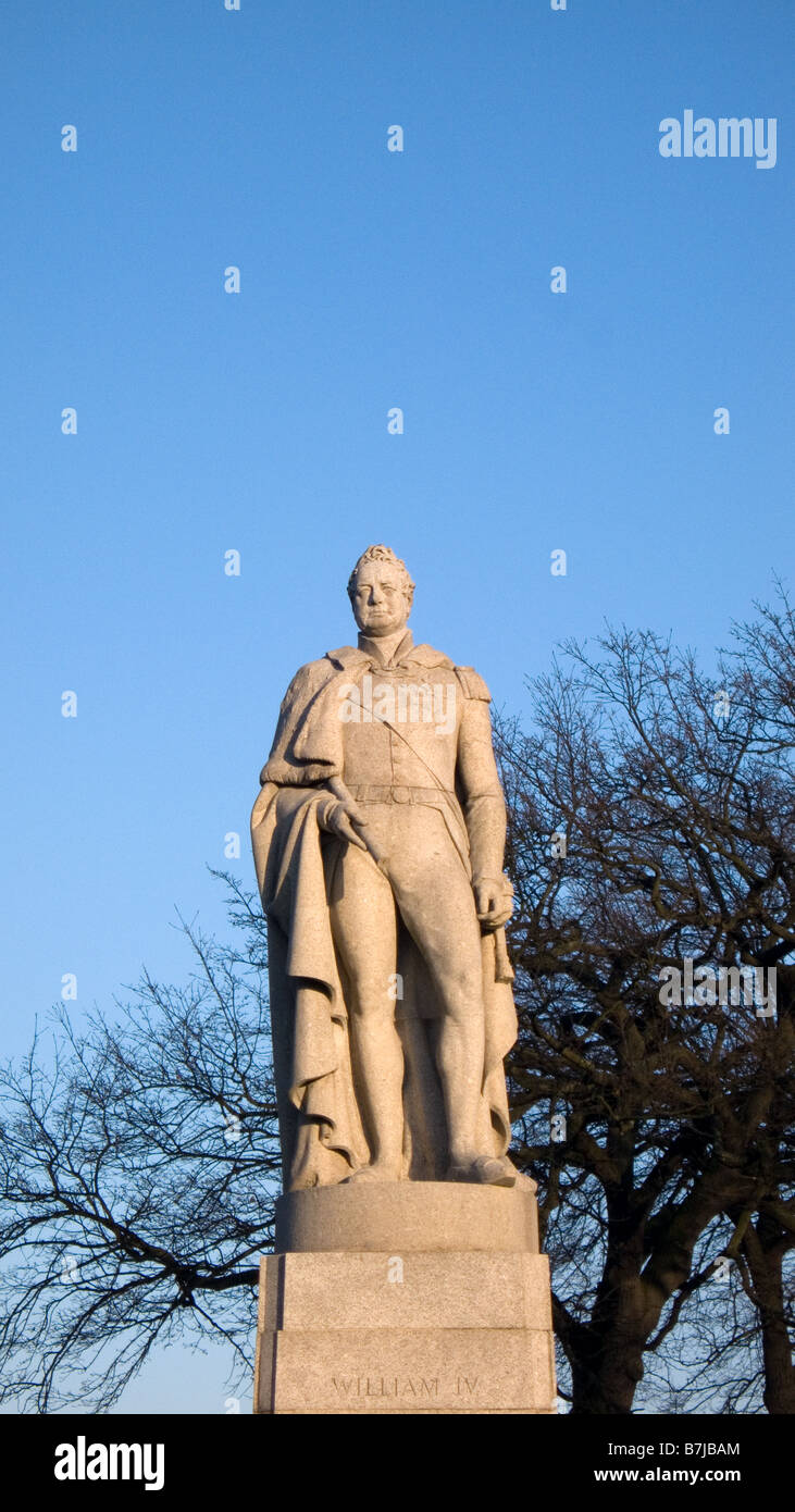 Statue de William IV par le sculpteur Samuel Nixon (1803-54) Greenwich London England UK Banque D'Images