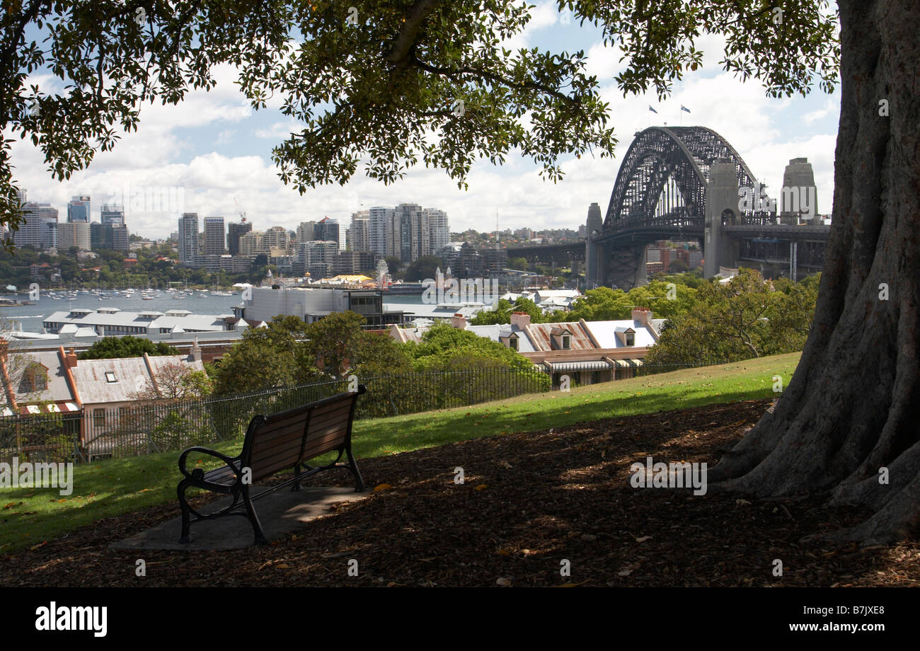Sydney Harbour Bridge et North Sydney vu de la colline de l'Observatoire Banque D'Images
