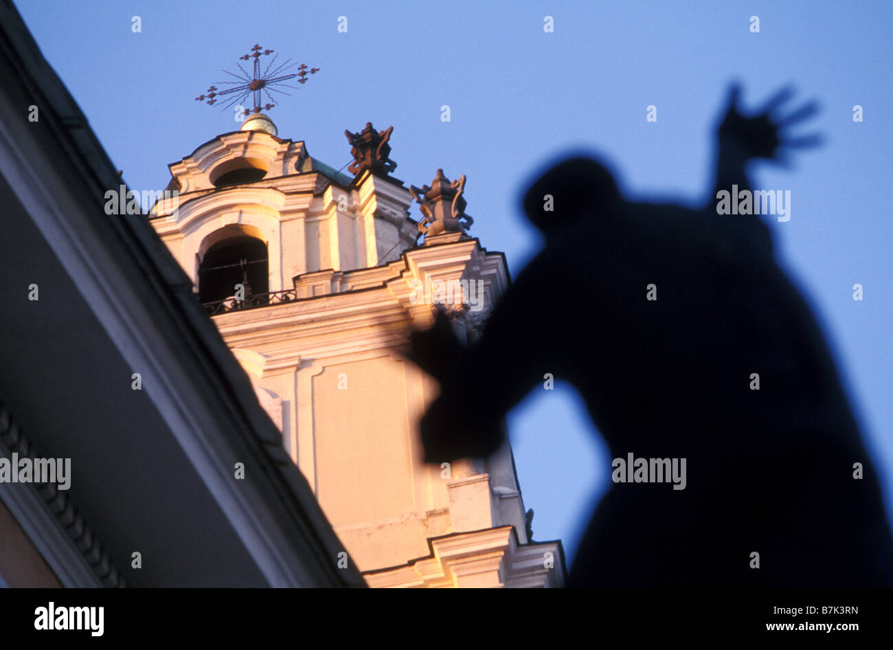 Beffroi de l'église St John Vilnius Lituanie Banque D'Images Beffroi de l'église St John Vilnius Lituanie Banque D'Images