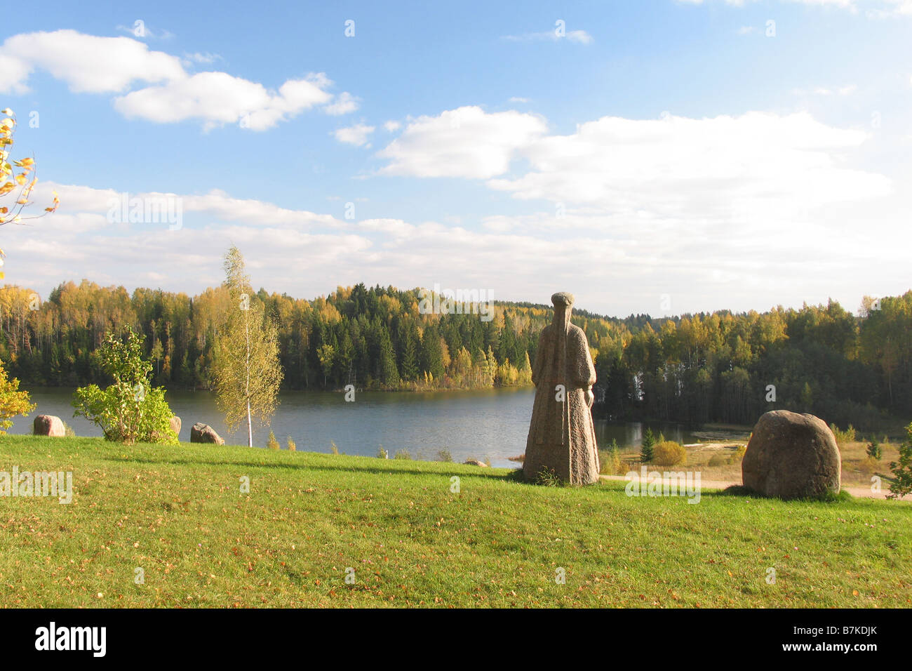 Sculpture de Setu chanteuse folk dans Obinitsa, Tallinn, Estonie, Europe Comté Banque D'Images