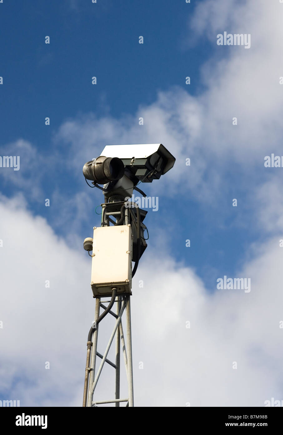 Gros plan d'une caméra de surveillance Banque D'Images