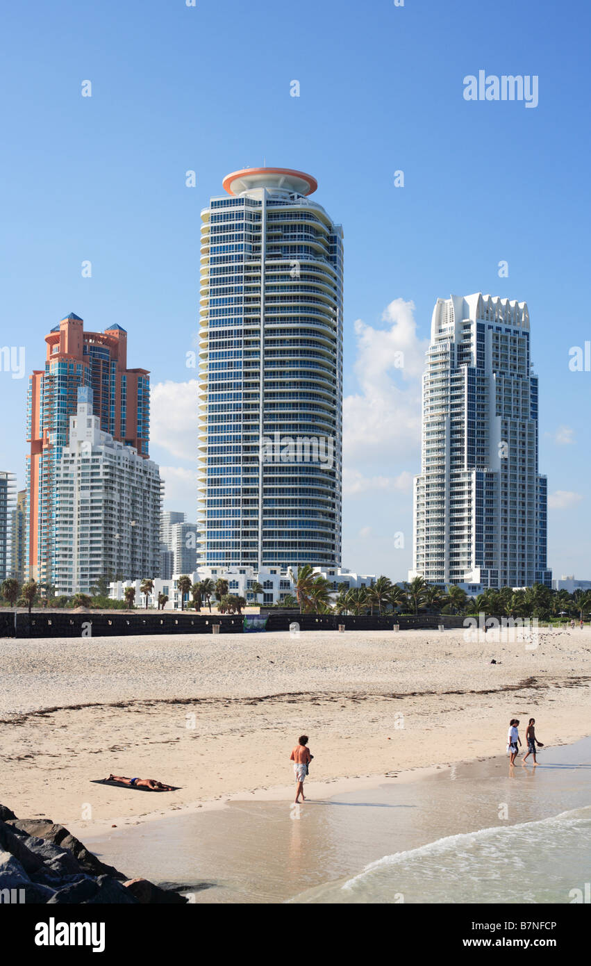 L'architecture de grande hauteur sur Miami Beach, Floride Banque D'Images