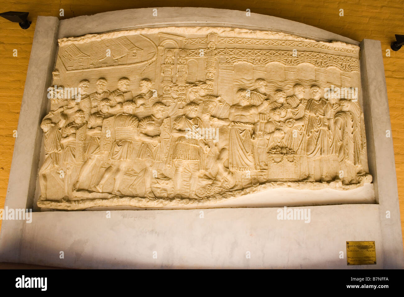 Italica, Santiponce, Séville, Espagne.Plaque murale de la colonne de Trajan. Banque D'Images