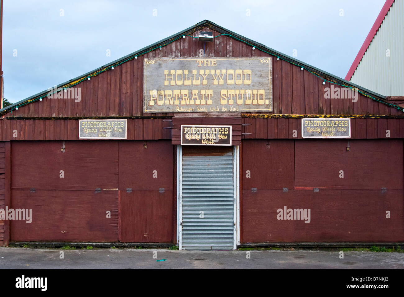 Studio de photographie expositions fermé Porthcawl au Pays de Galles UK Banque D'Images