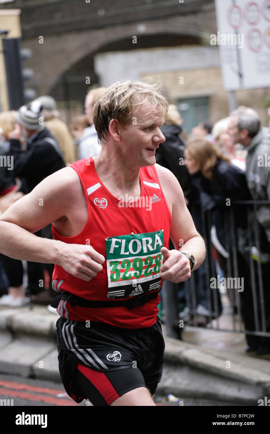 L'exécution de Gordon Ramsay le Marathon de Londres Banque D'Images
