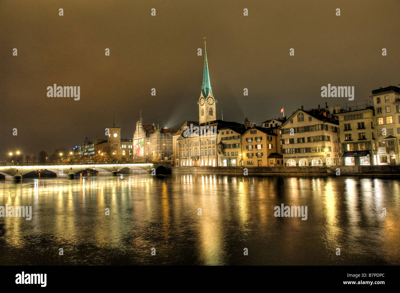 Zurich (Suisse) la nuit Banque D'Images