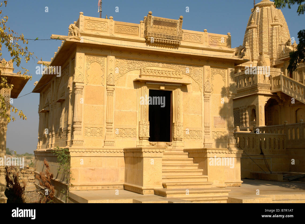 Bâtiment de grès à amar sagar Jain temple Banque D'Images