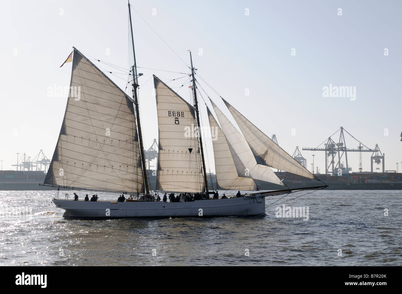 Pilot schooner Banque de photographies et d'images à haute résolution -  Alamy