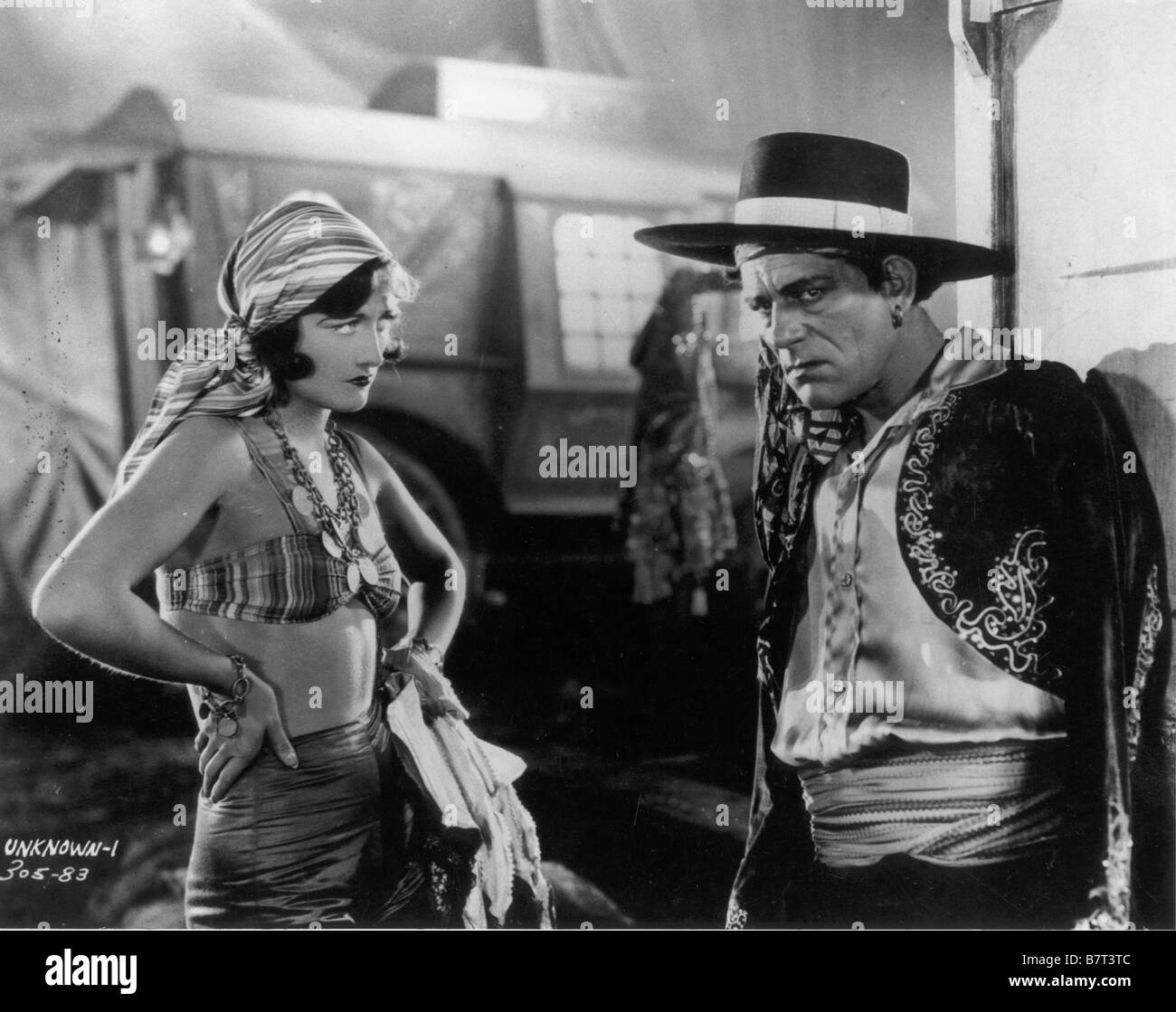 L'Inconnu Année : 1927 USA Lon Chaney, Joan Crawford Réalisateur : Tod Browning Banque D'Images