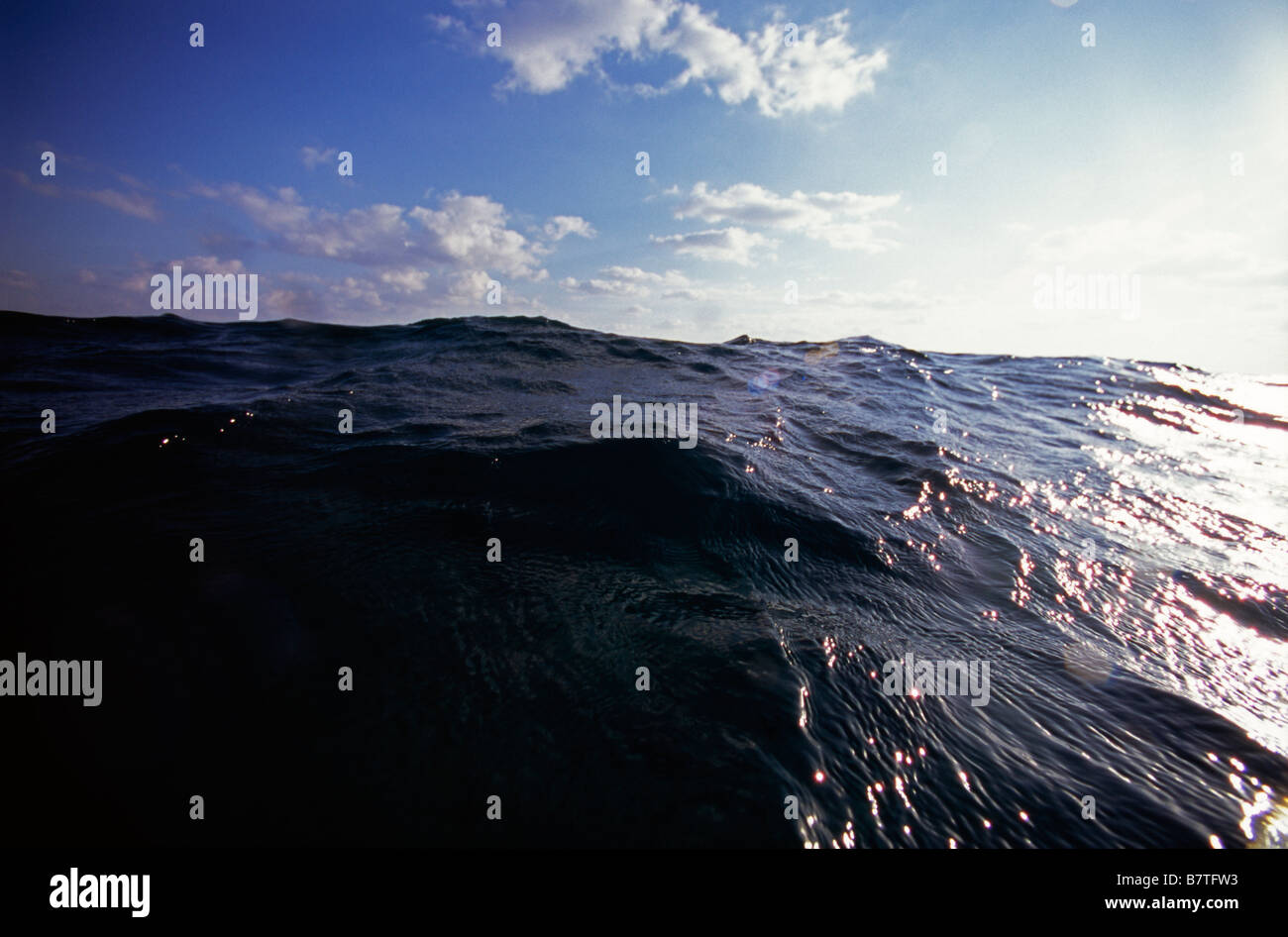 Mer agitée sur l'Océan Atlantique Banque D'Images