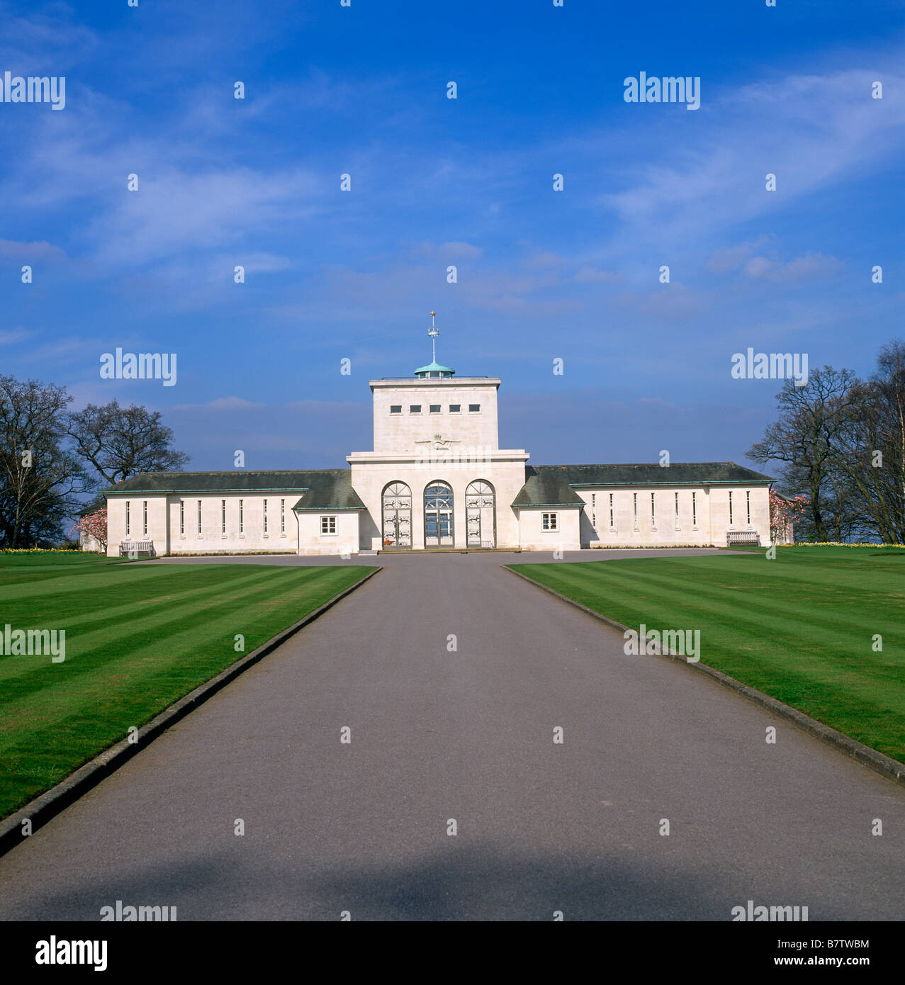 Air Force Memorial Englefield Green Surrey UK Banque D'Images