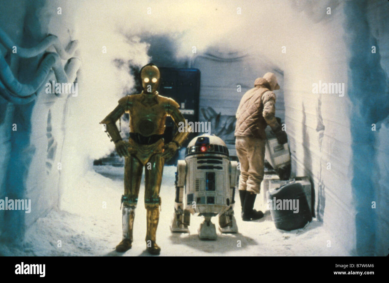 Star Wars : Épisode V, l'Empire contre-attaque Année : 1980 USA Anthony Daniels, Kenny Baker Directeur : Irvin Kershner Banque D'Images