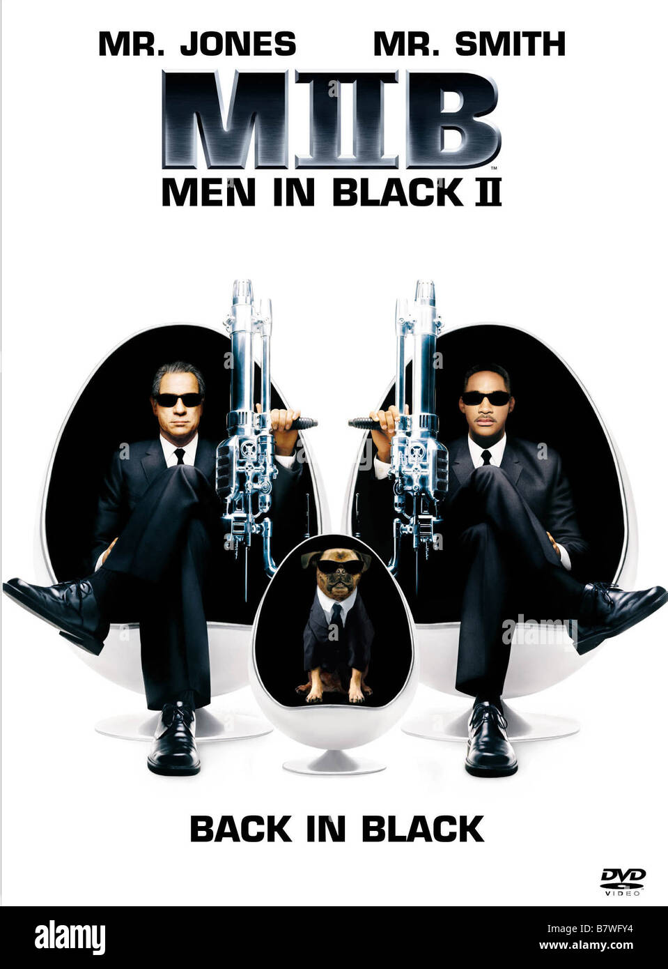 Les hommes en noir 2 Année : 2002 USA Tommy Lee Jones, Will Smith Réalisateur : Barry Sonnenfeld Film poster Banque D'Images