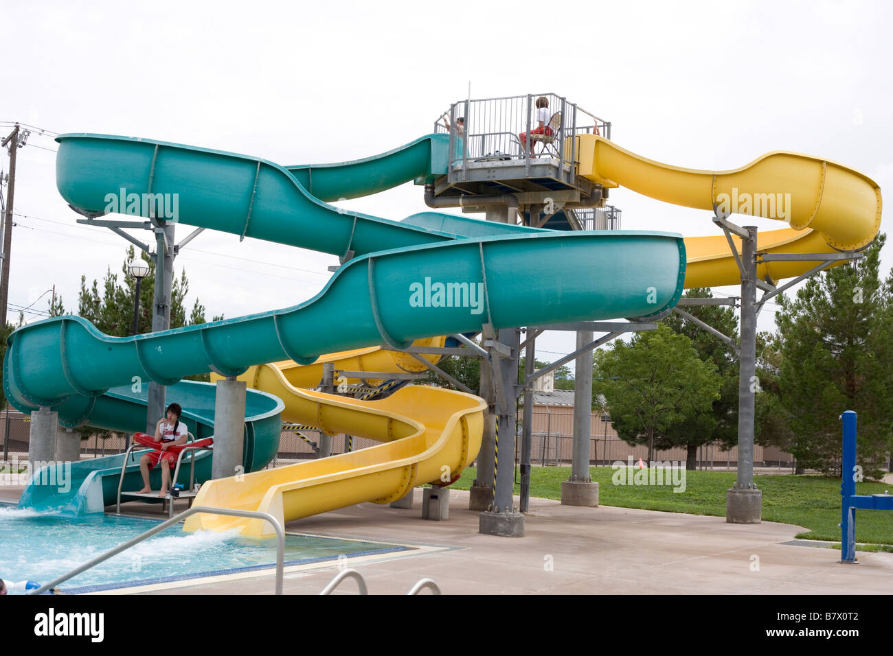 Toboggan aquatique toboggan piscine Banque de photographies et d’images