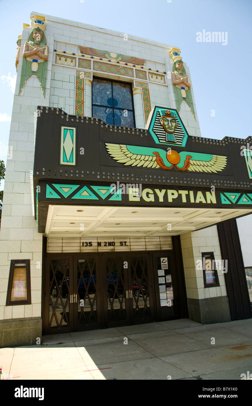 DeKalb ILLINOIS Art déco restauré Egyptian Theatre avec détails architecturaux Banque D'Images