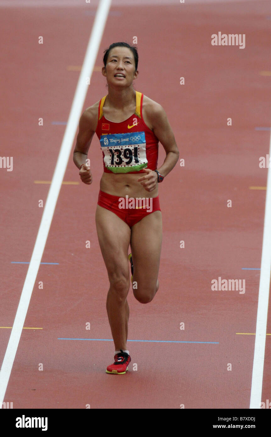 ZHU Xiaolin CHN 17 AOÛT 2008 Athlétisme 4ème place lors de la Womens Marathon au Stade National au jour 9 des Jeux Olympiques de Beijing 2008 Le 17 août 2008 à Beijing Chine Photo par Koji Aoki AFLO SPORT 0008 Banque D'Images