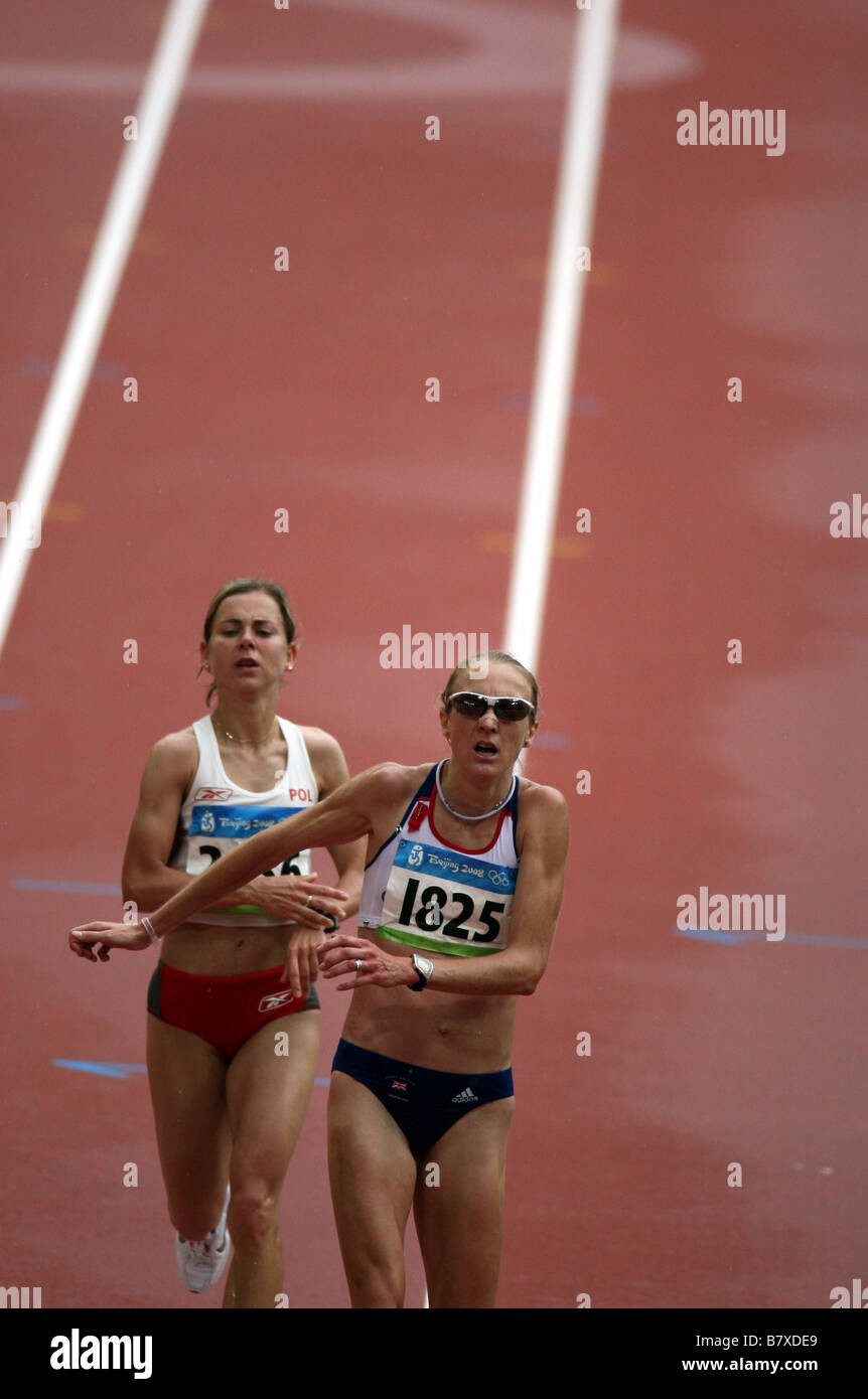 De G à D DRYBULSKA Monika POL RADCLIFFE Paula GBR 17 août 2008 après l'Athlétisme Marathon Femmes au Stade National sur la D Banque D'Images