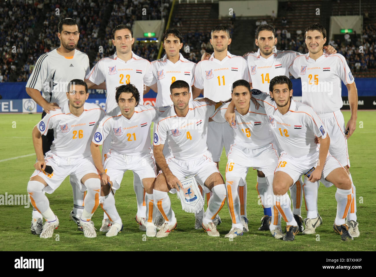 Al Karama groupe équipe line up le 24 septembre 2008 Ligue des Champions de l'AFC de Football 2008 entre Gamba Osaka 20 Al Karama à Expo 70 Stade commémoratif Osaka Japon Photo par Akihiro Sugimoto AFLO SPORT 1080 Banque D'Images