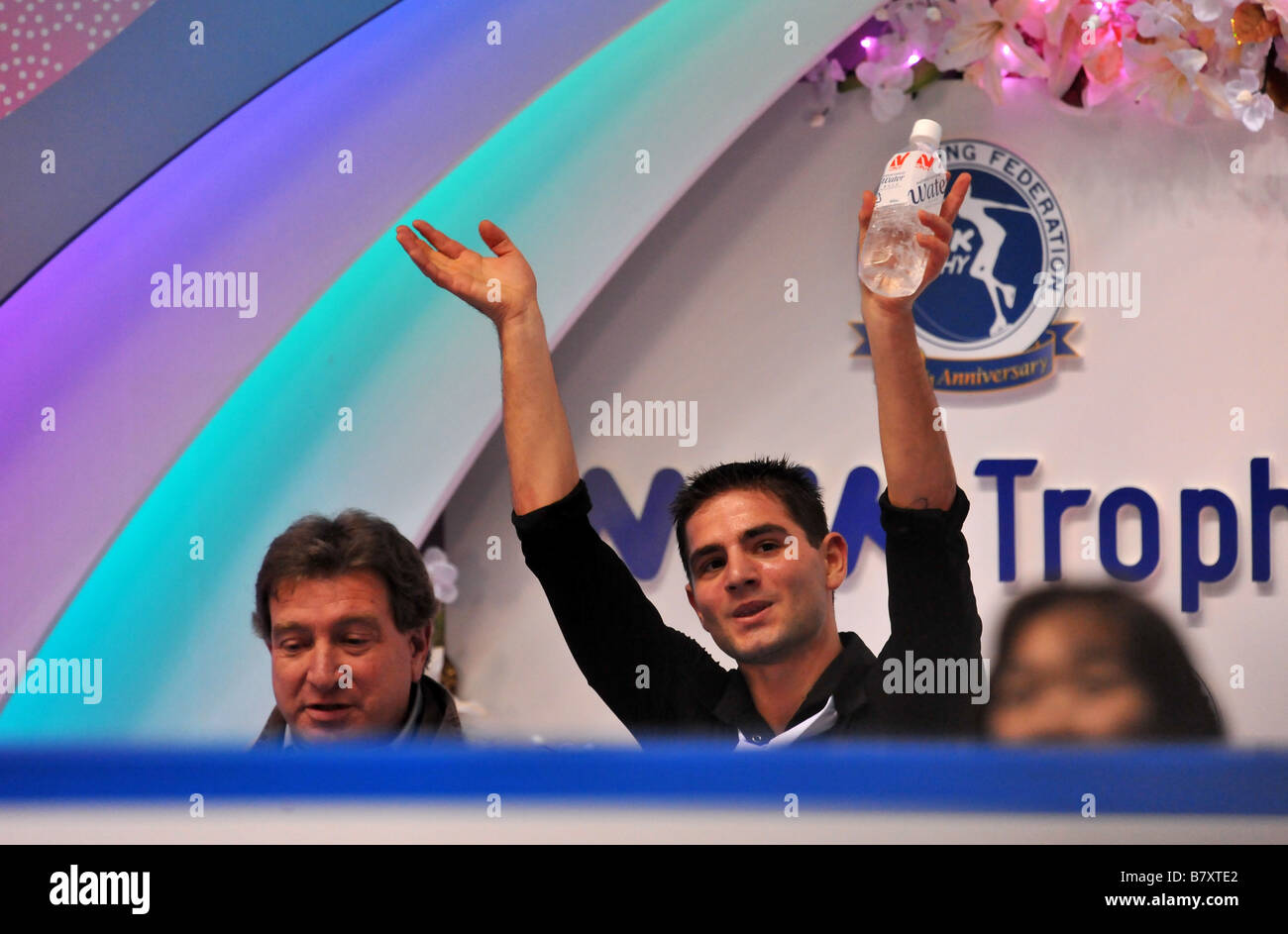 Yannick Ponsero FRA 30 NOVEMBRE 2008 Figure Skating ISU Grand Prix of Figure Skating 2008 Trophée NHK 2009 Men s patinage libre à Banque D'Images