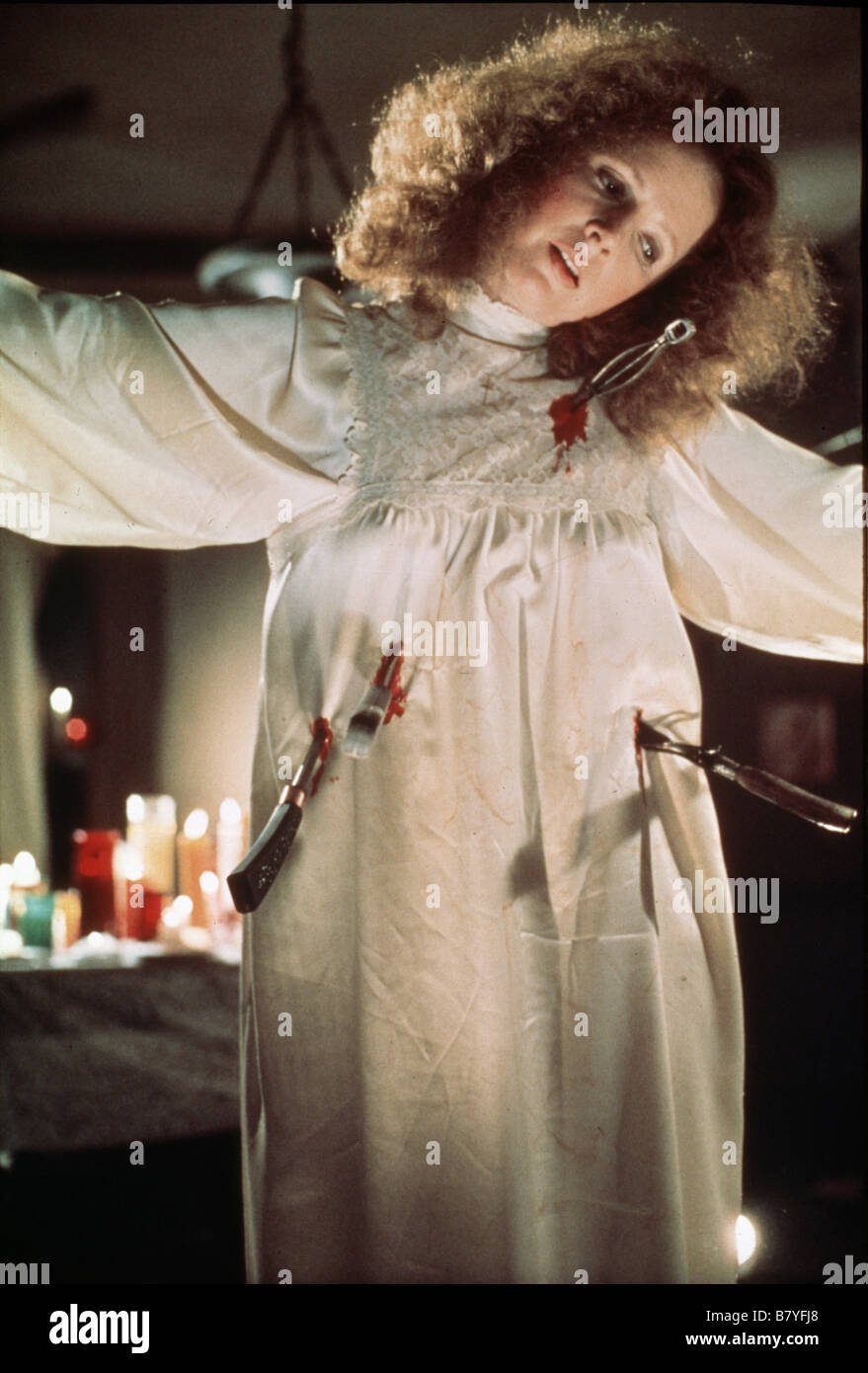 Carrie Année : 1976 USA Piper Laurie Réalisateur : Brian De Palma Banque D'Images