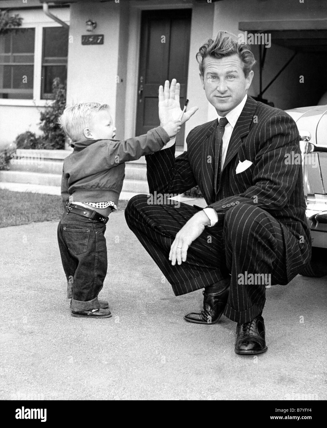 Lloyd Bridges Lloyd Bridges Lloyd Bridges Photo Stock Alamy Lloyd Bridges Lloyd Bridges Lloyd Bridges Photo Stock Alamy