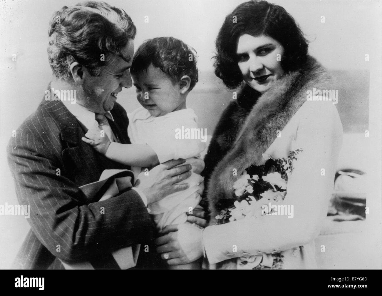 Charlie Chaplin Charles Chaplin Charlie Chaplin année : Charles Chaplin -,  Lita Grey et sa femme Année : et sa femme Photo Stock - Alamy